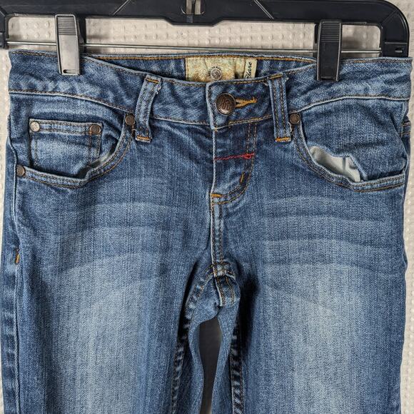 American Rag Womens 26x30 Super Flare Jeans Blue Low Rise Bootcut Denim Boho Y2K - Picture 2 of 5